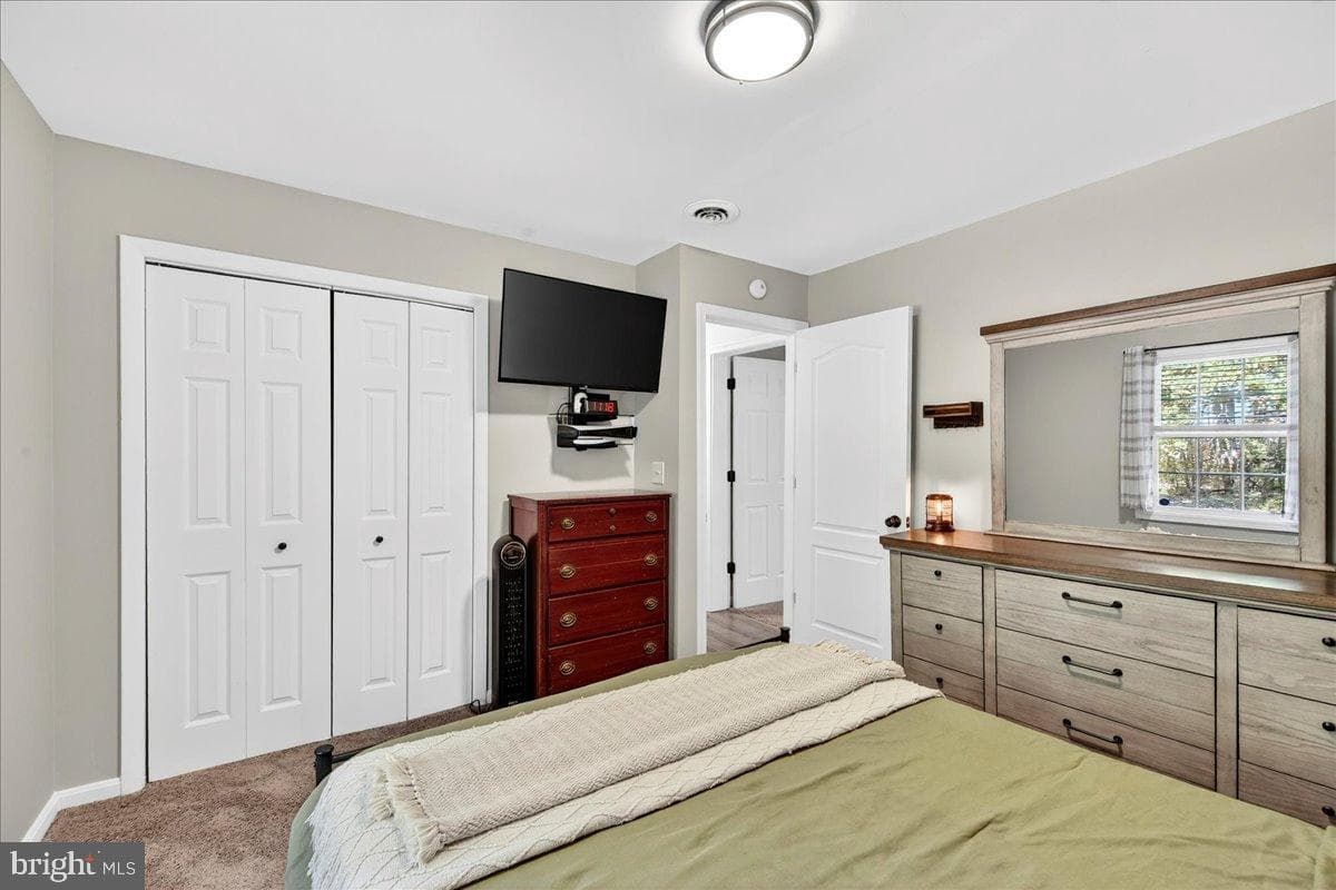 565 Venable Road photo 43