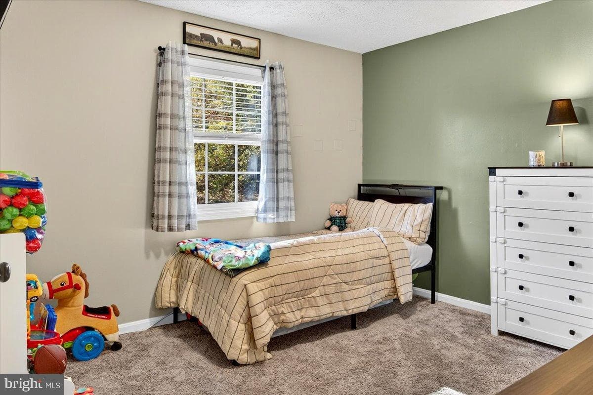 565 Venable Road photo 46