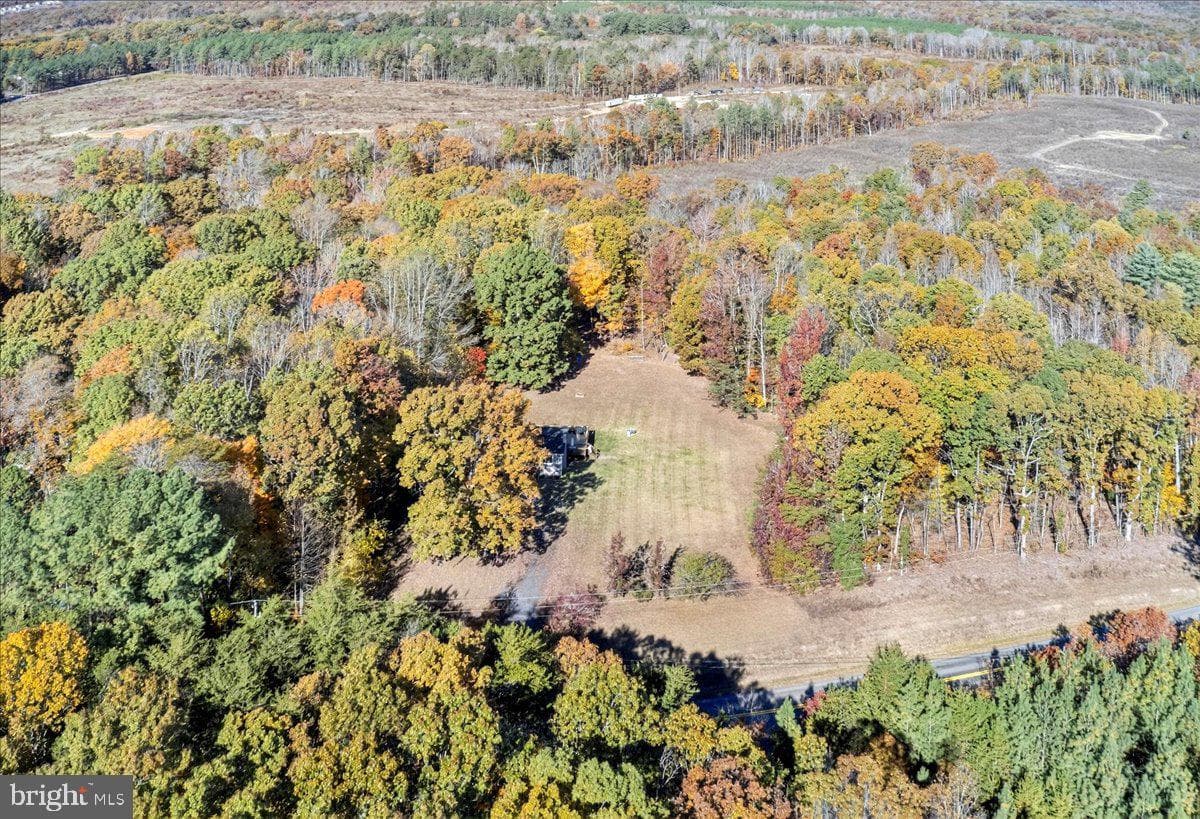 565 Venable Road photo 52