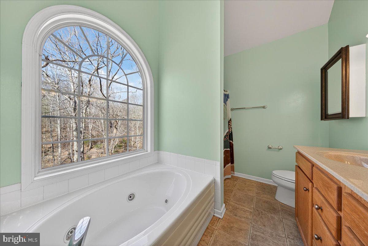 18 Chickasaw Place photo 21