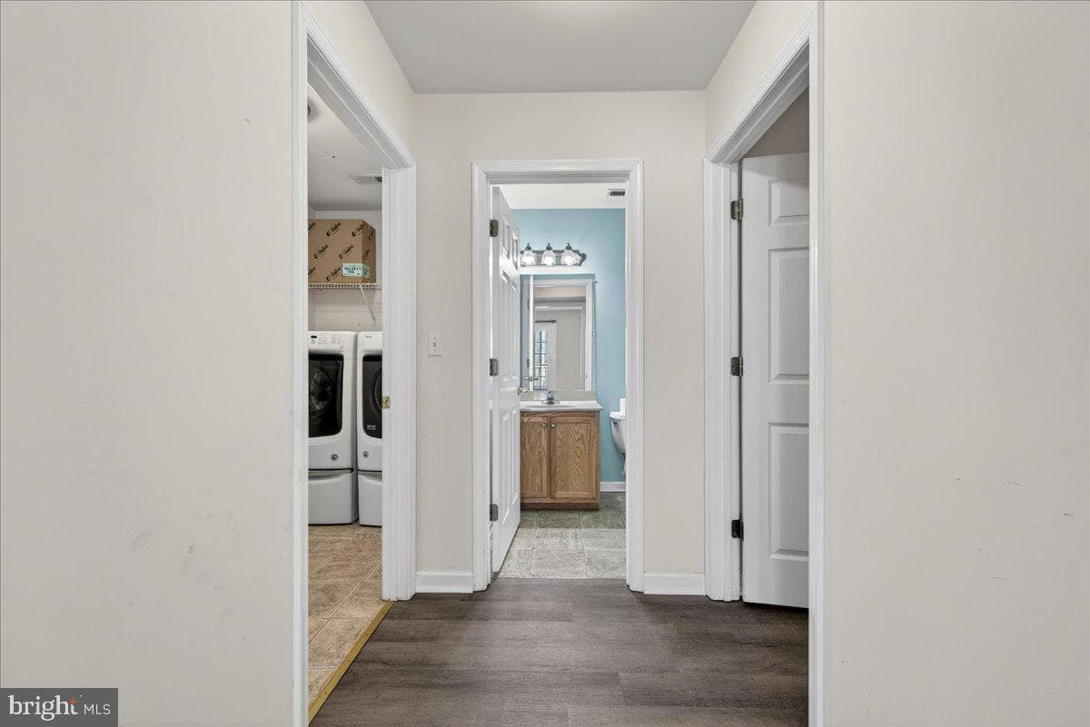 18 Chickasaw Place photo 33