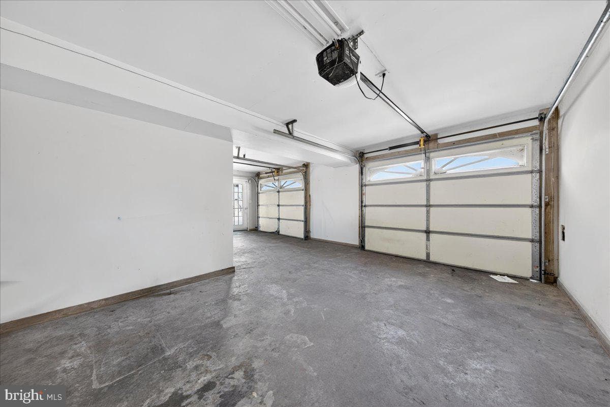 18 Chickasaw Place photo 41