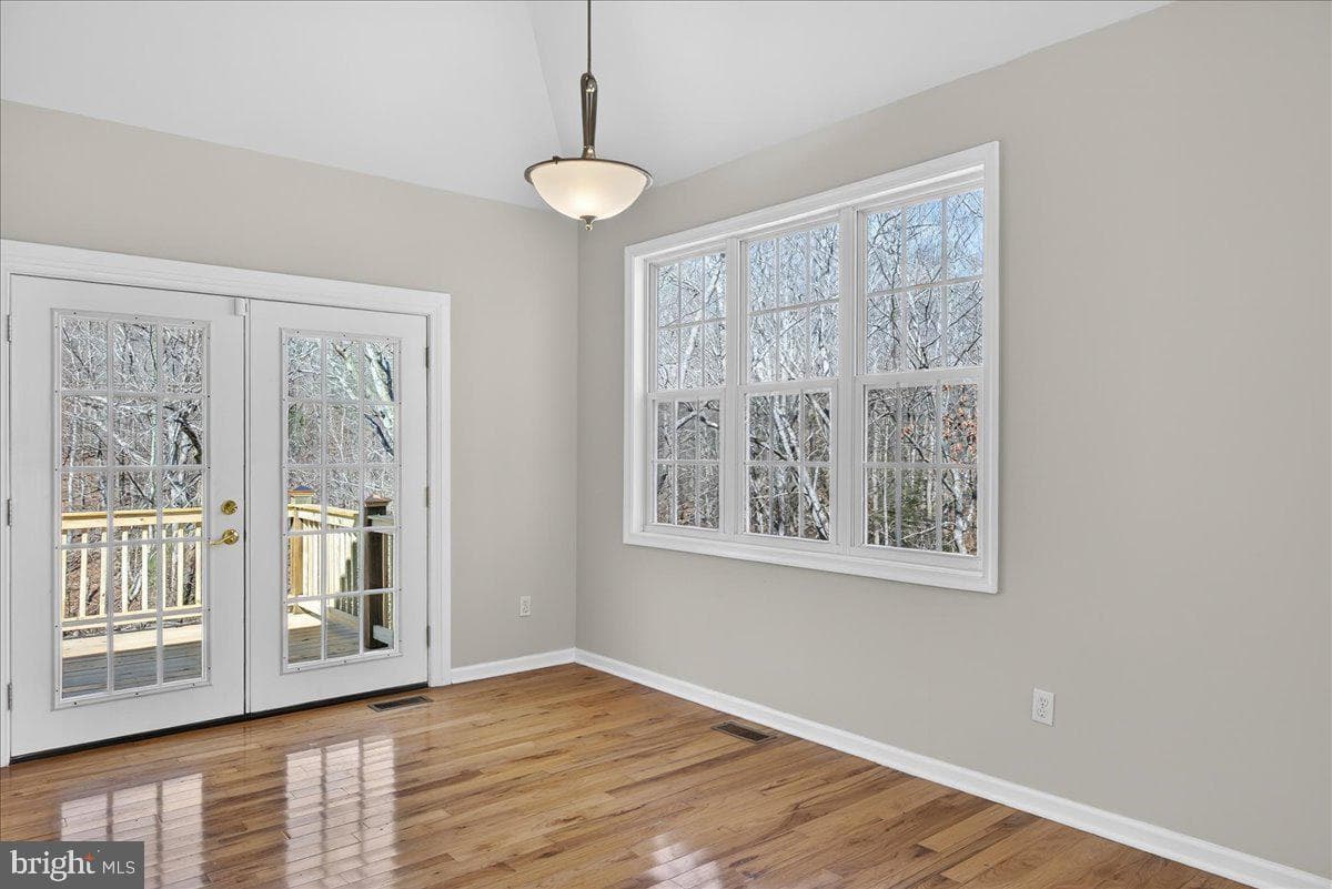 18 Chickasaw Place photo 5
