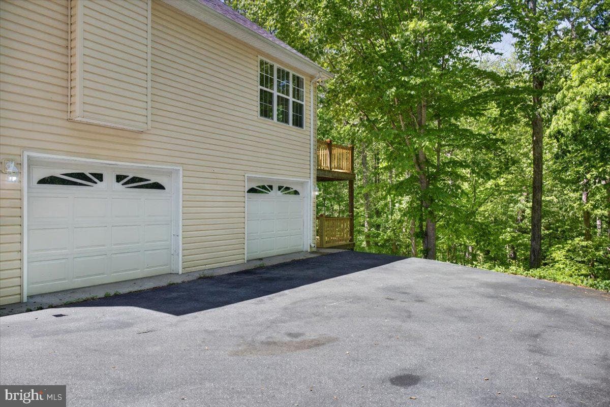 18 Chickasaw Place photo 52