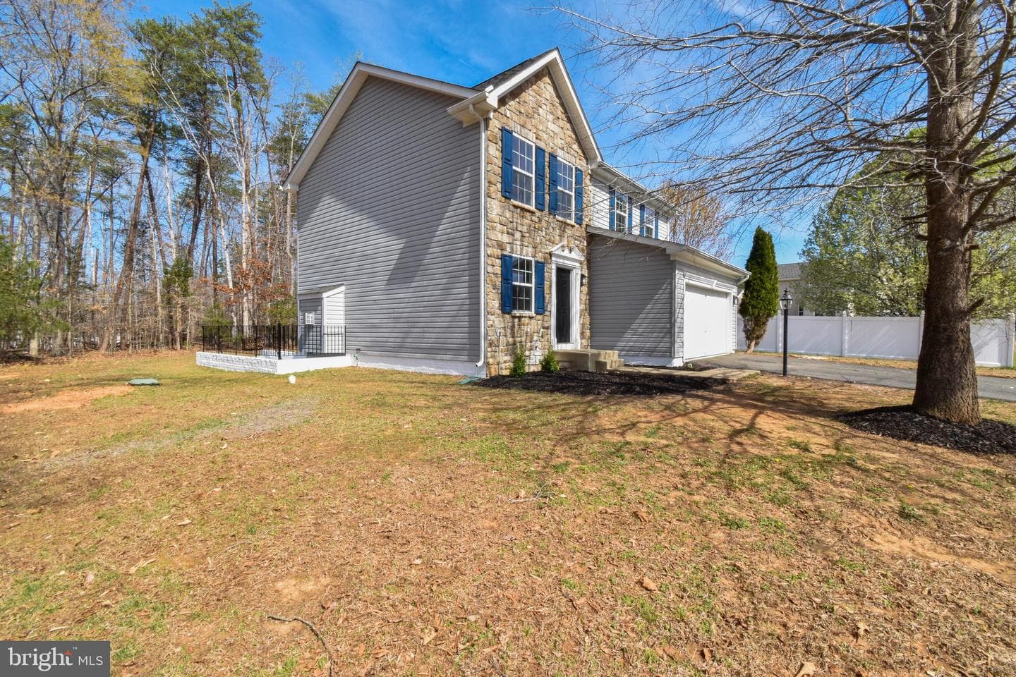 40 Robins Ct, Palmyra