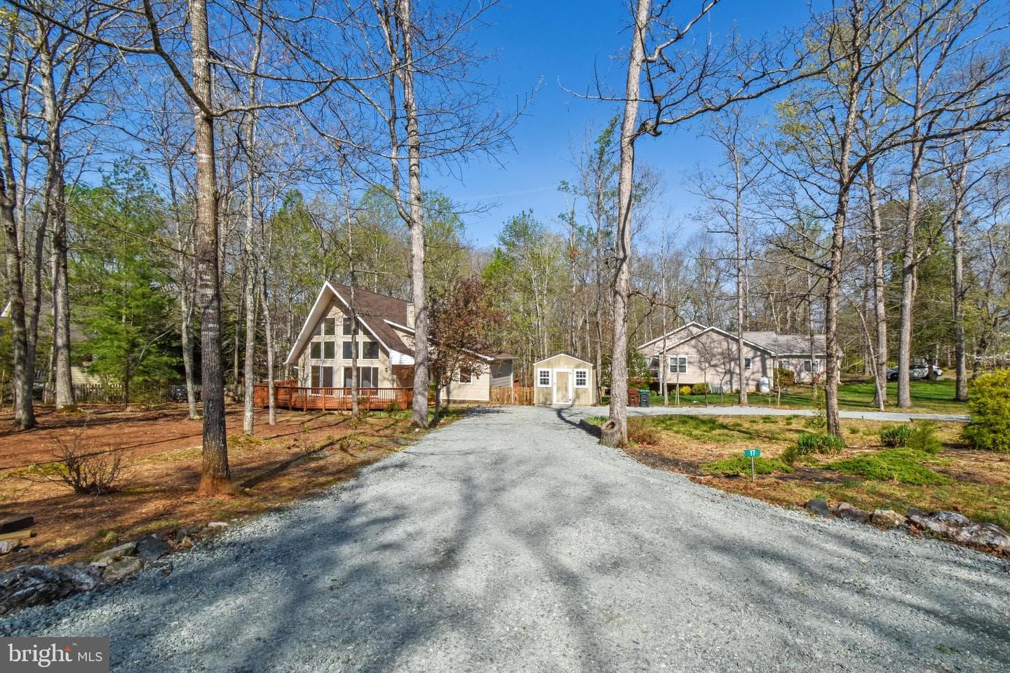 17 Bridlewood Dr photo 29