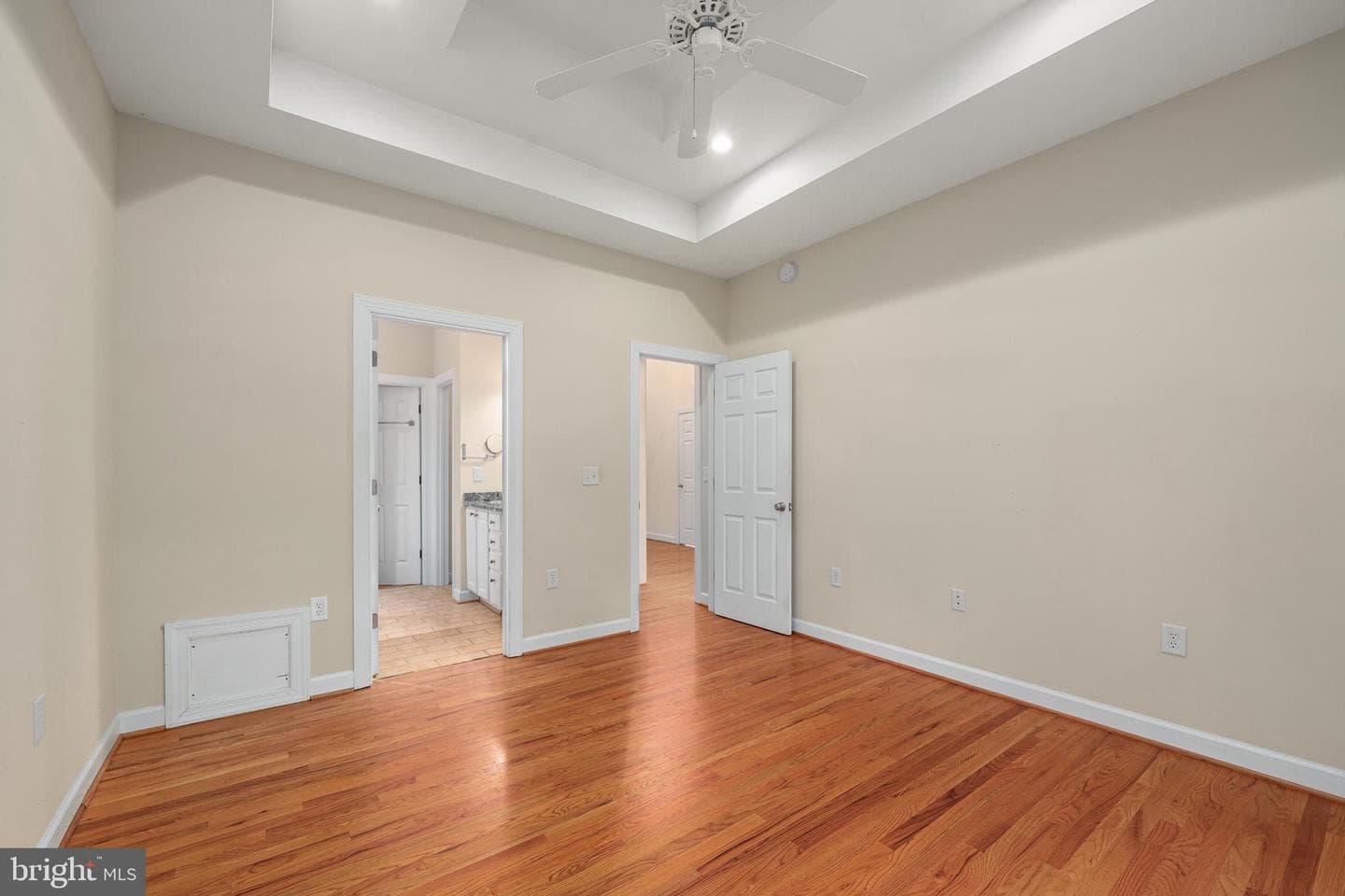 4 Highland Road photo 14
