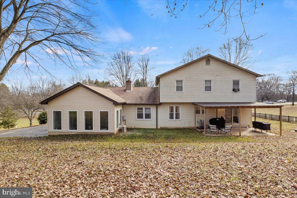 9150 James Madison Highway photo 33