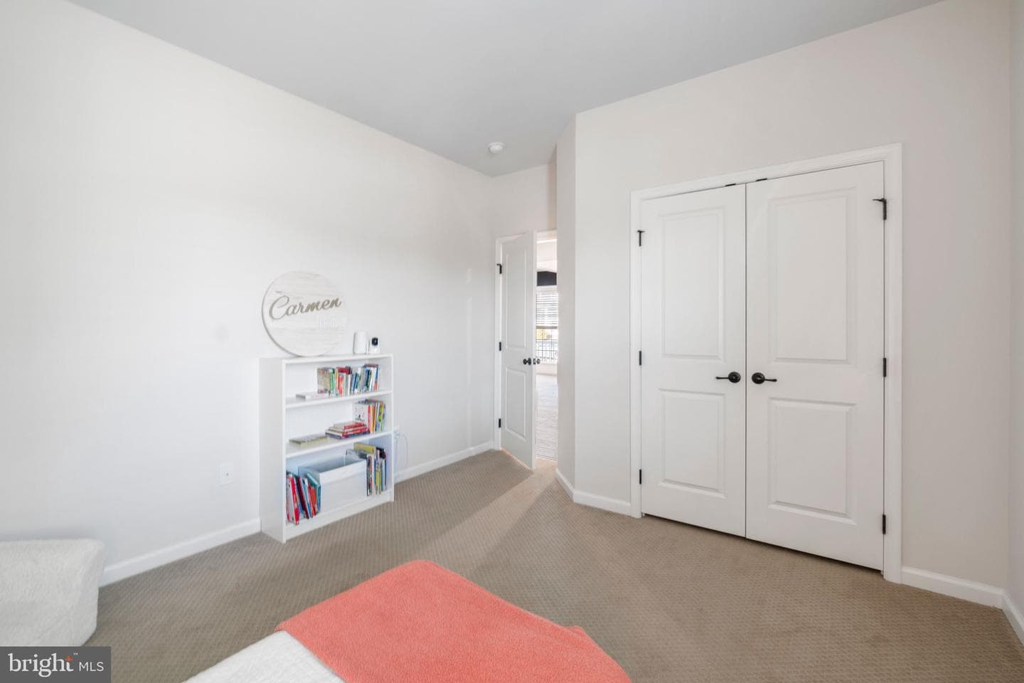 7609 Hancock Street photo 25