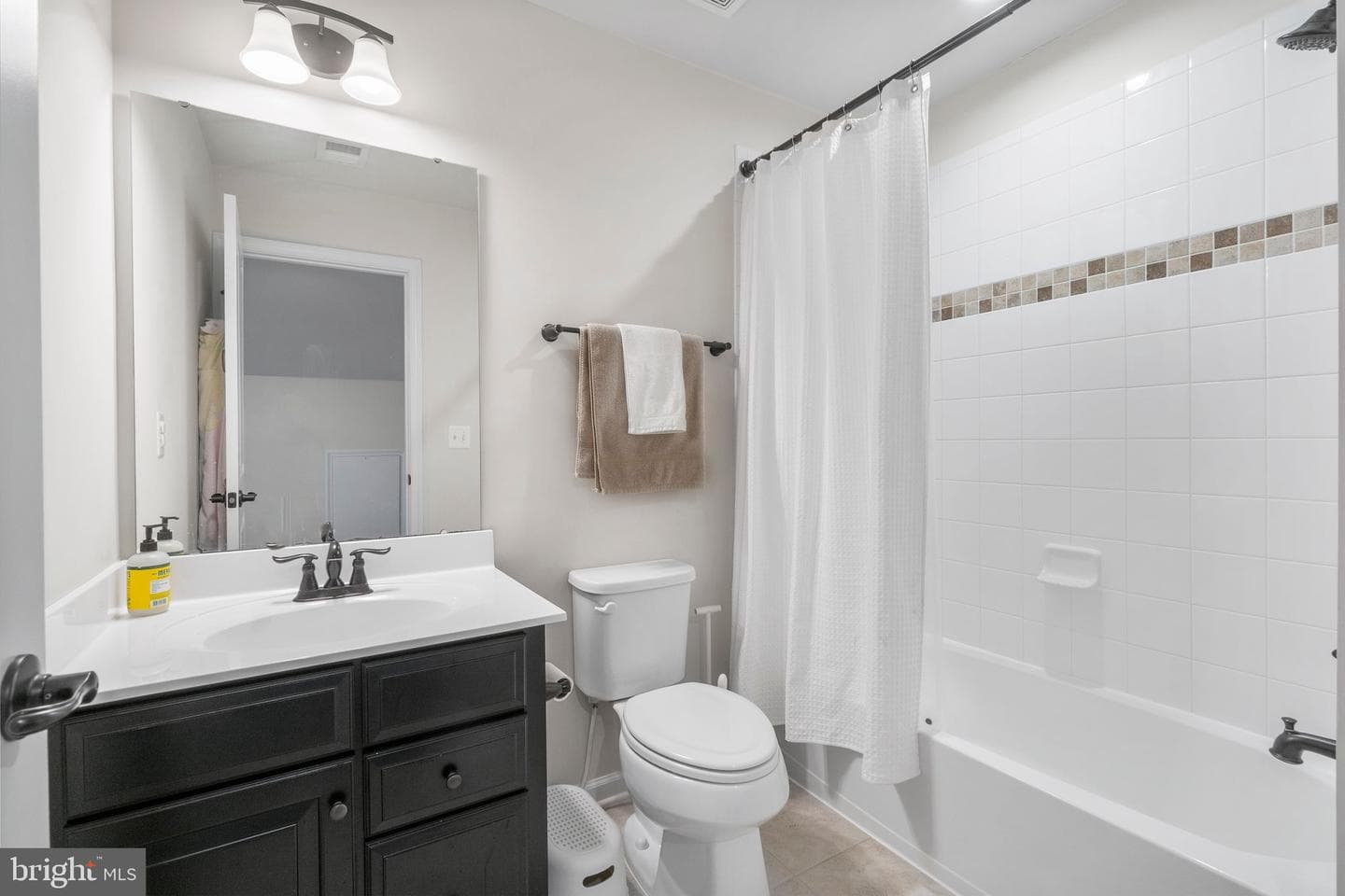 7609 Hancock Street photo 33