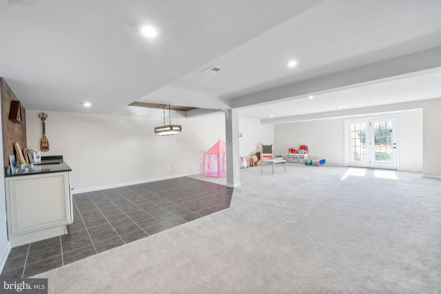 7609 Hancock Street photo 34