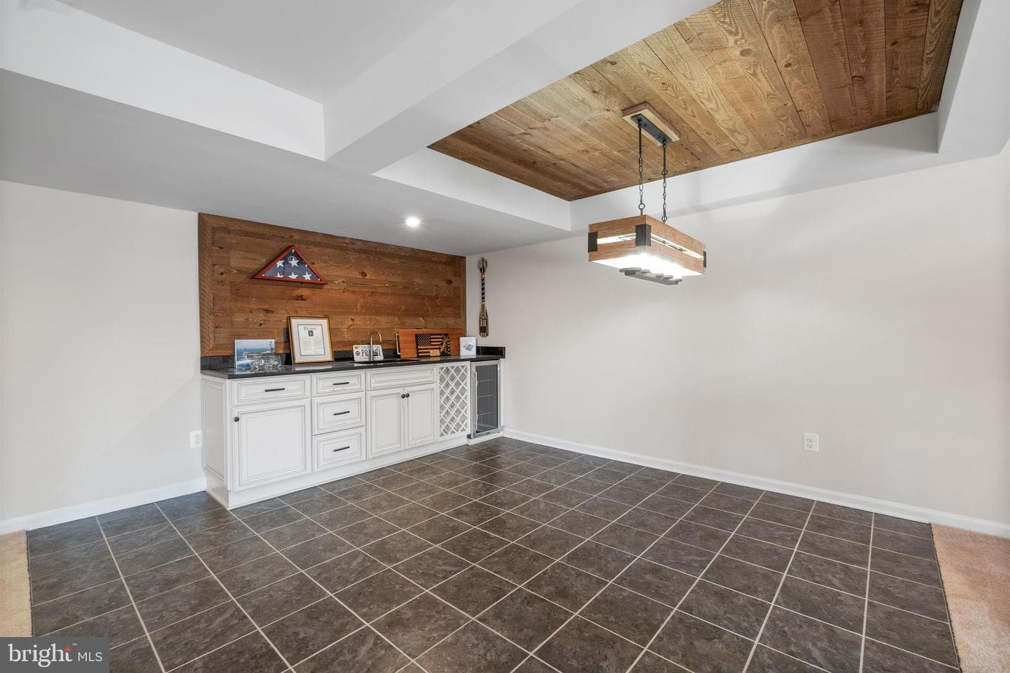 7609 Hancock Street photo 36