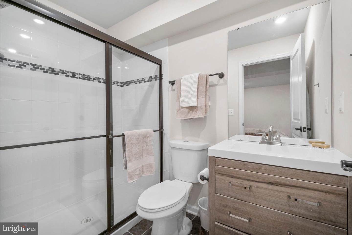 7609 Hancock Street photo 44