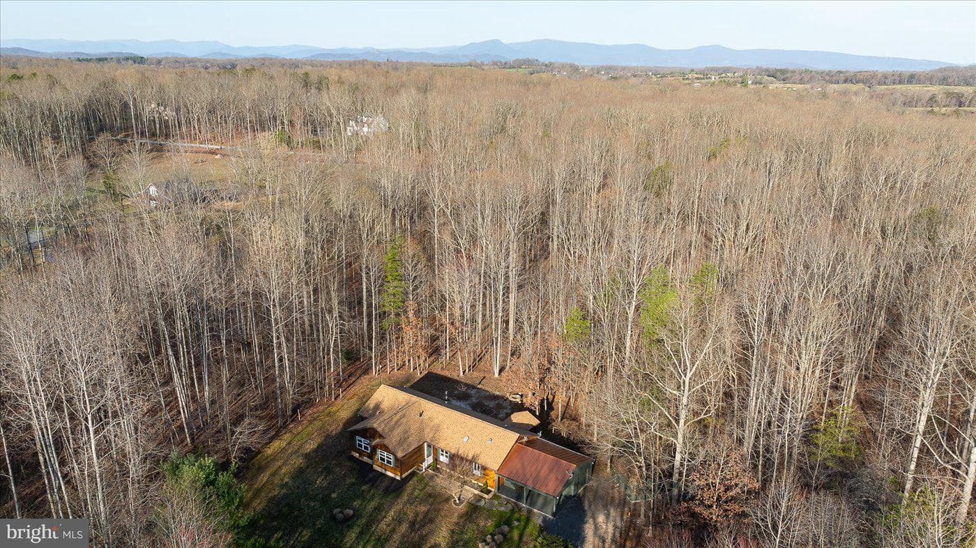 6984 Owl Lane photo 4