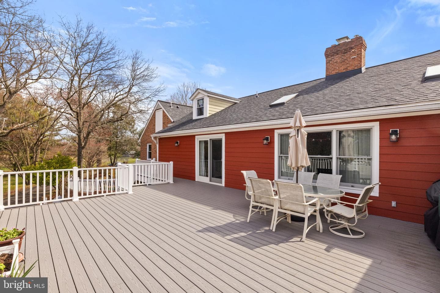 8839 Grasslands Court photo 24