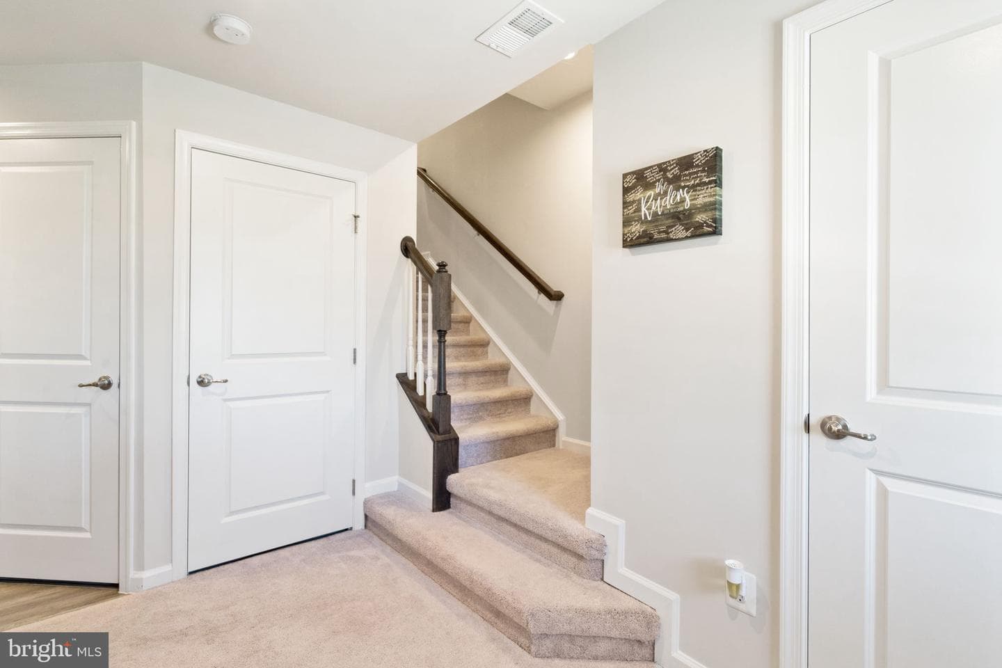 5153 Penn Street photo 12