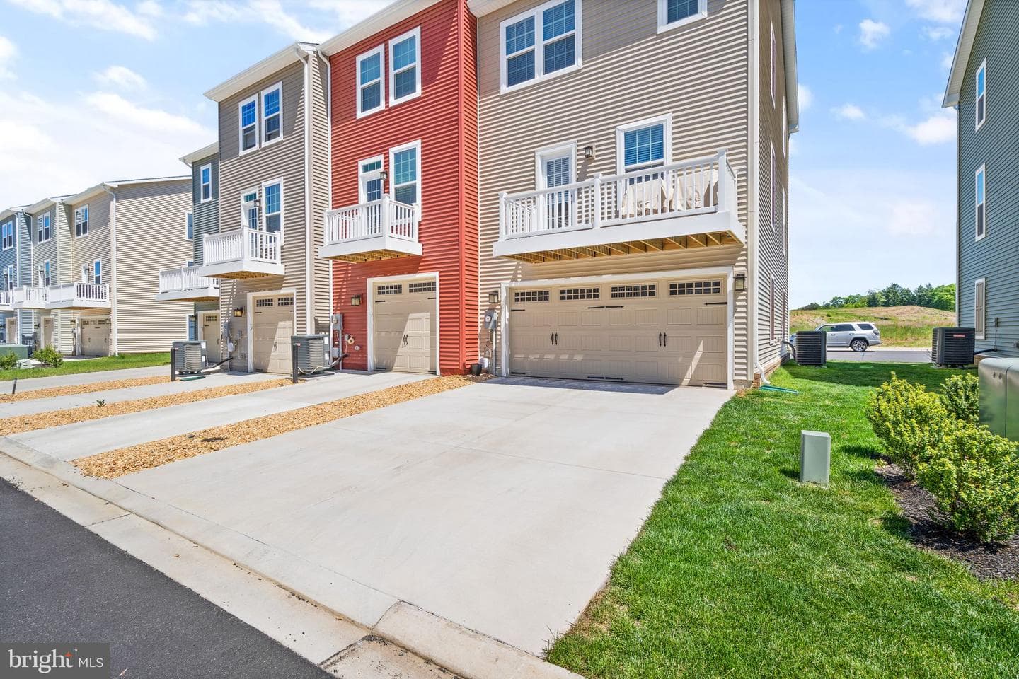 5153 Penn Street photo 44