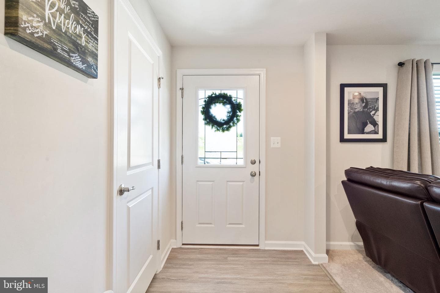 5153 Penn Street photo 5