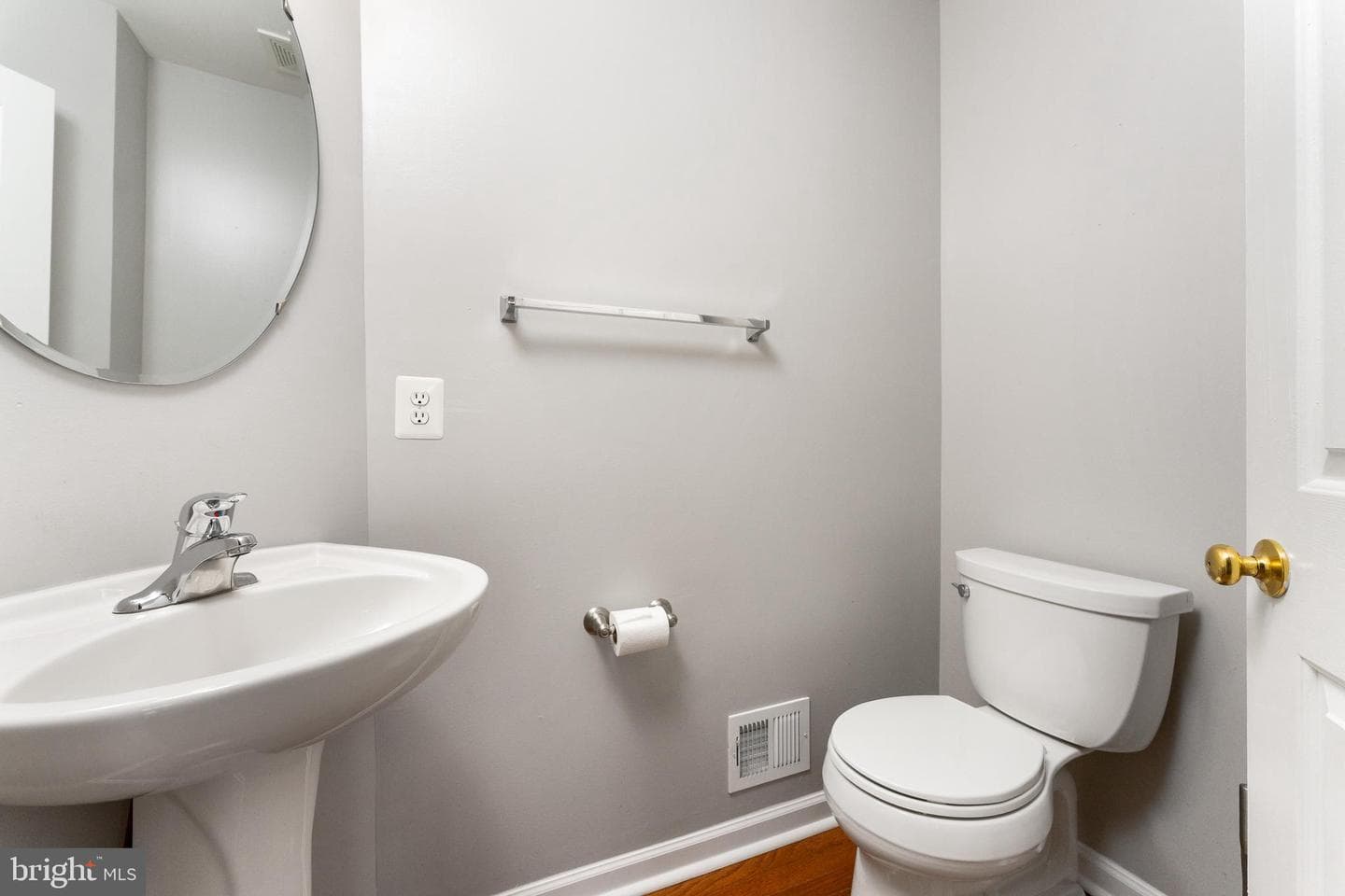 319 Preston Drive photo 11