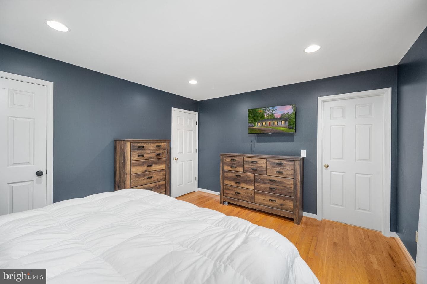 9537 Elihu Hill Road photo 30