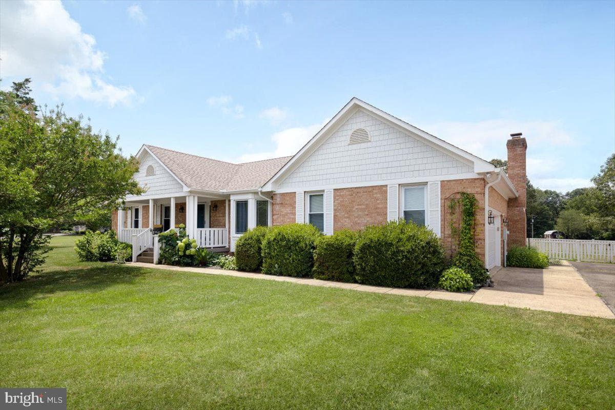 1565 Courthouse Road photo 1