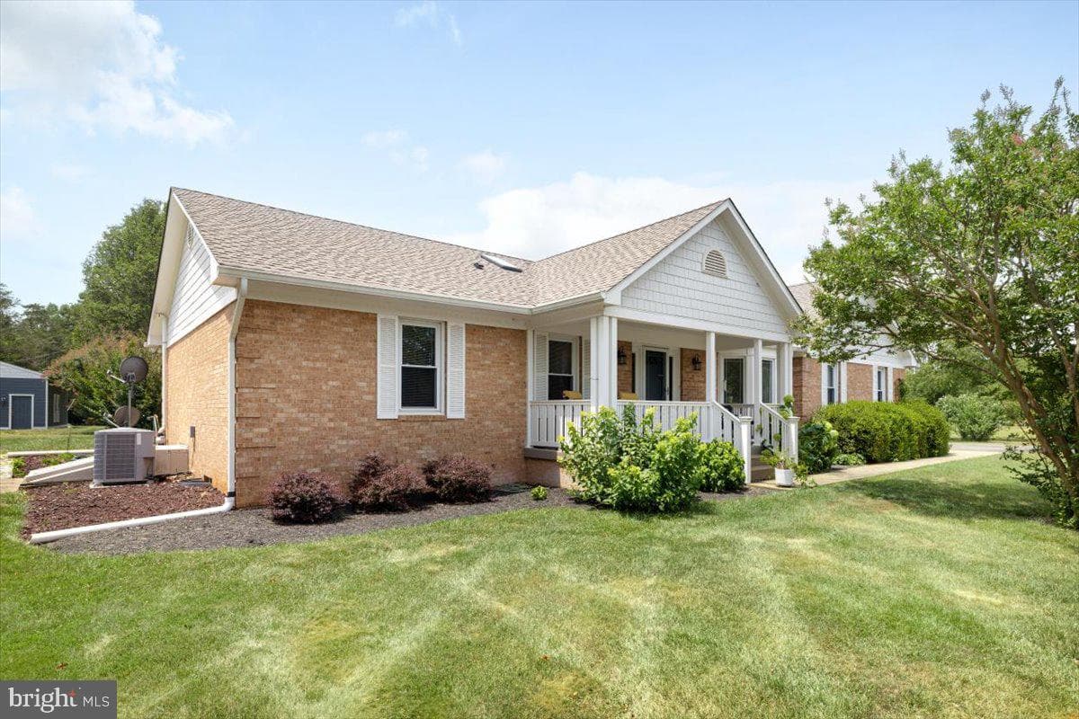 1565 Courthouse Road photo 2