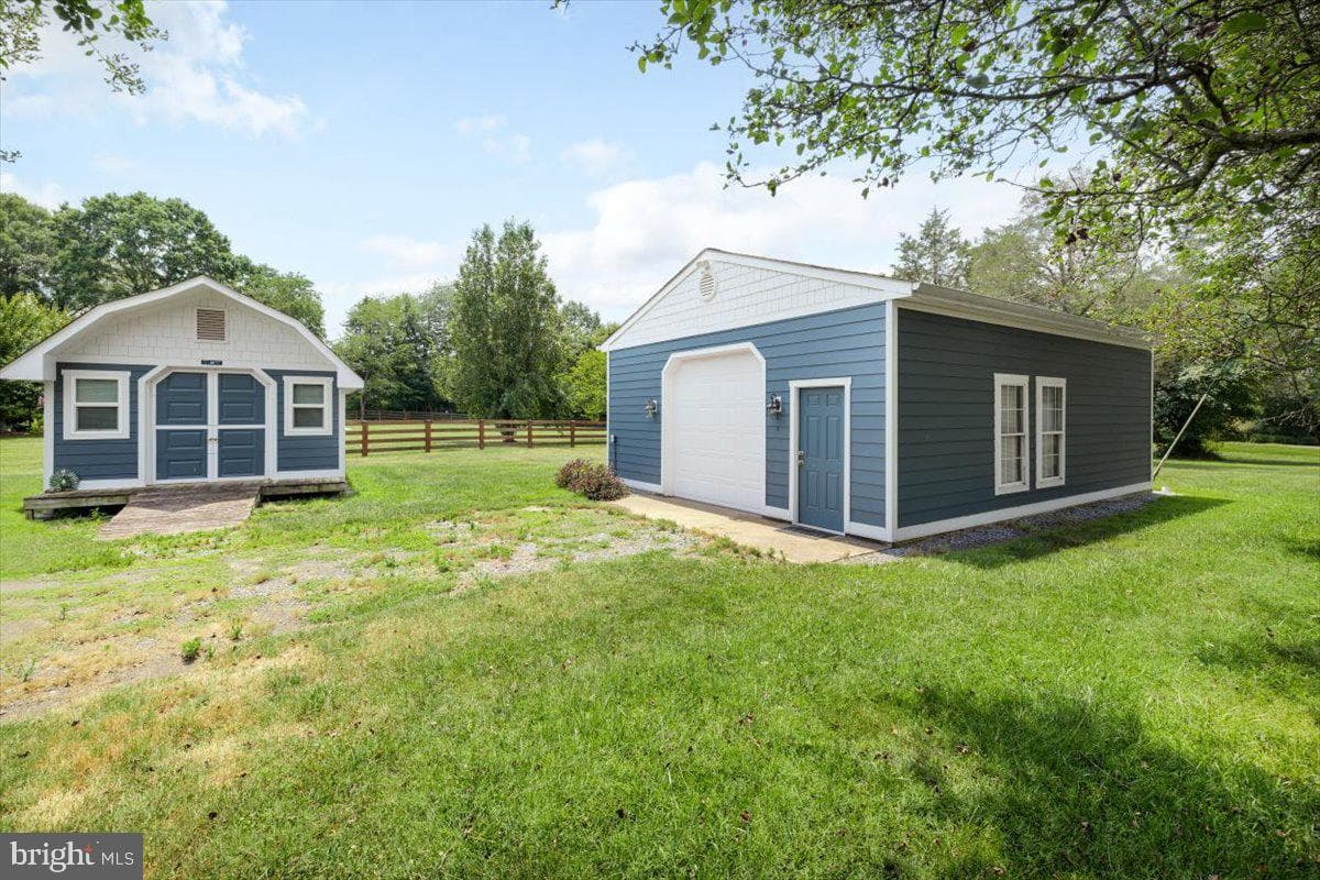 1565 Courthouse Road photo 9