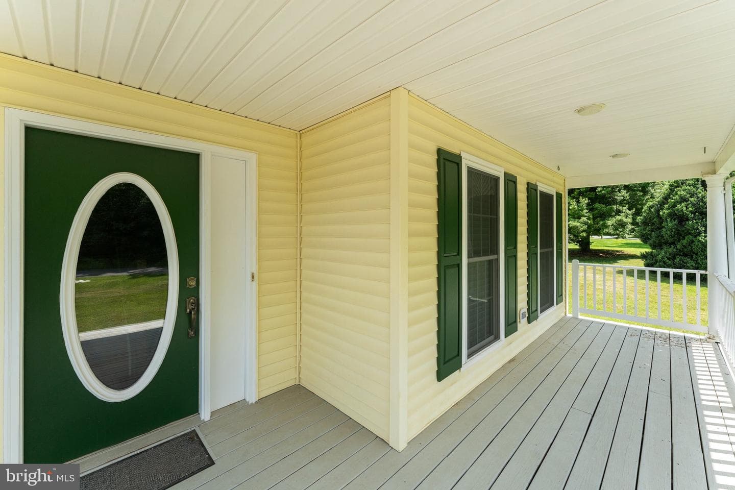 8456 Emerald Lane photo 3