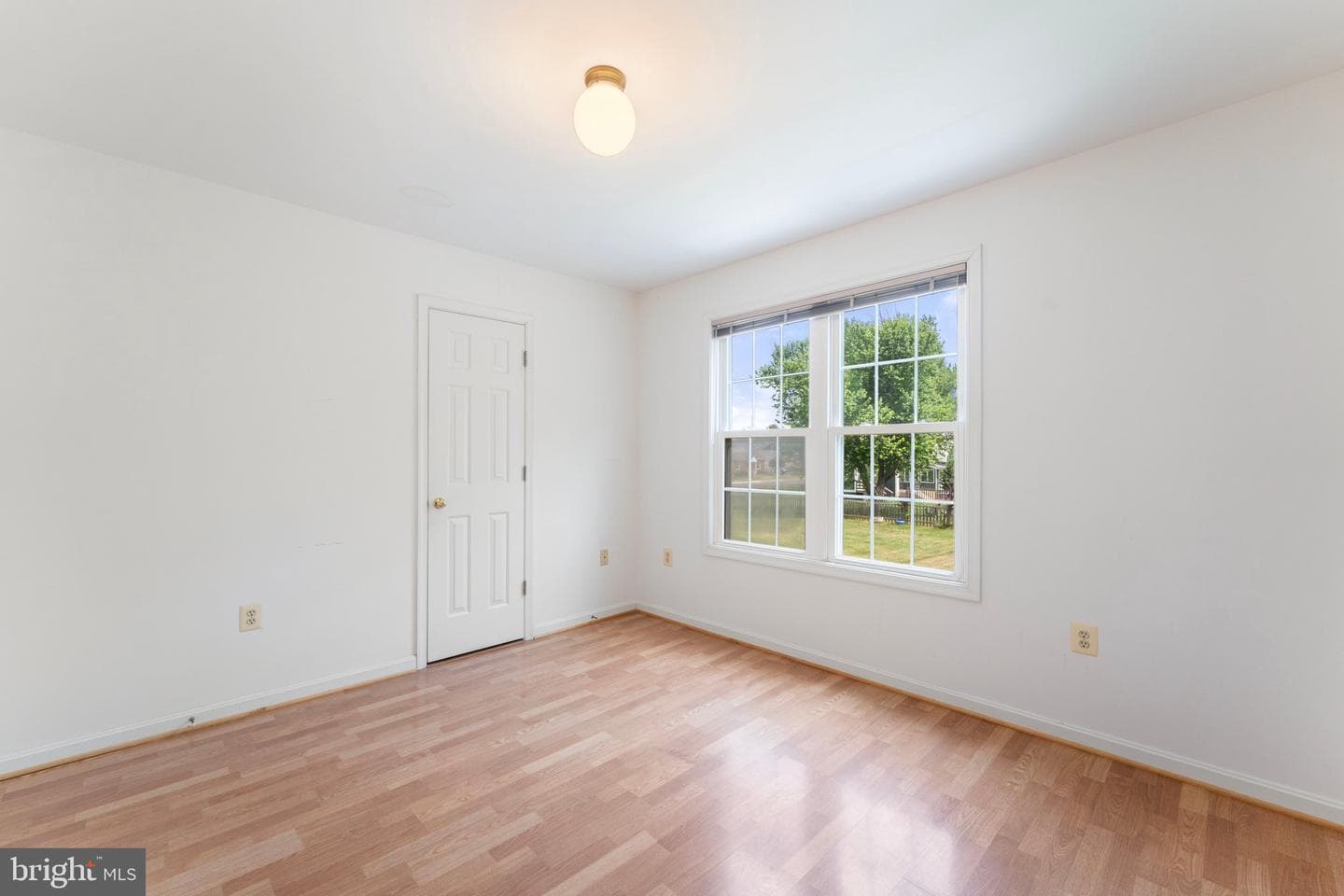 8456 Emerald Lane photo 35