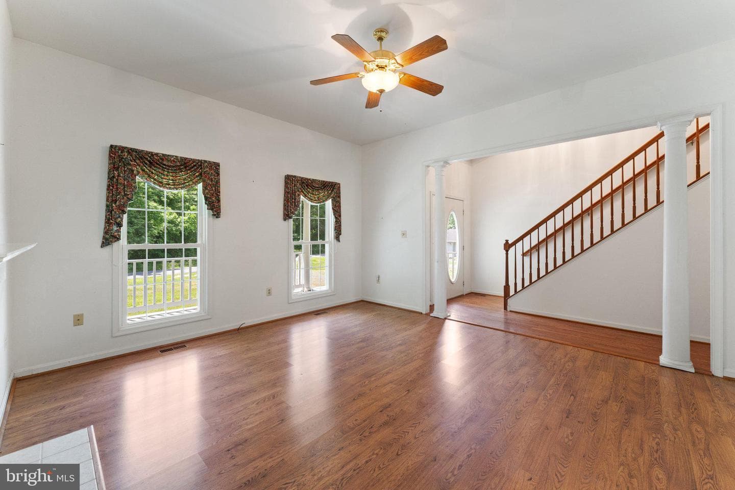 8456 Emerald Lane photo 9