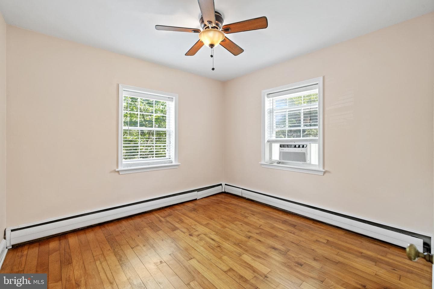 6307 Lee Street photo 10