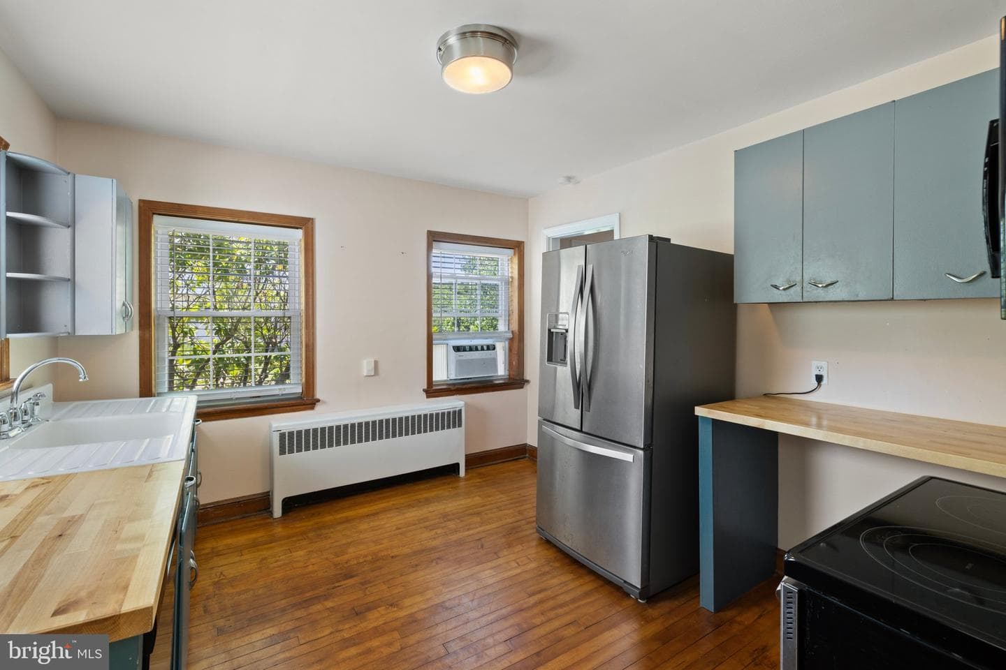 6307 Lee Street photo 17