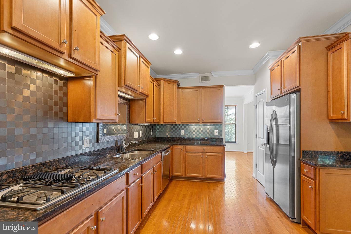 154 Cambridge Way photo 14