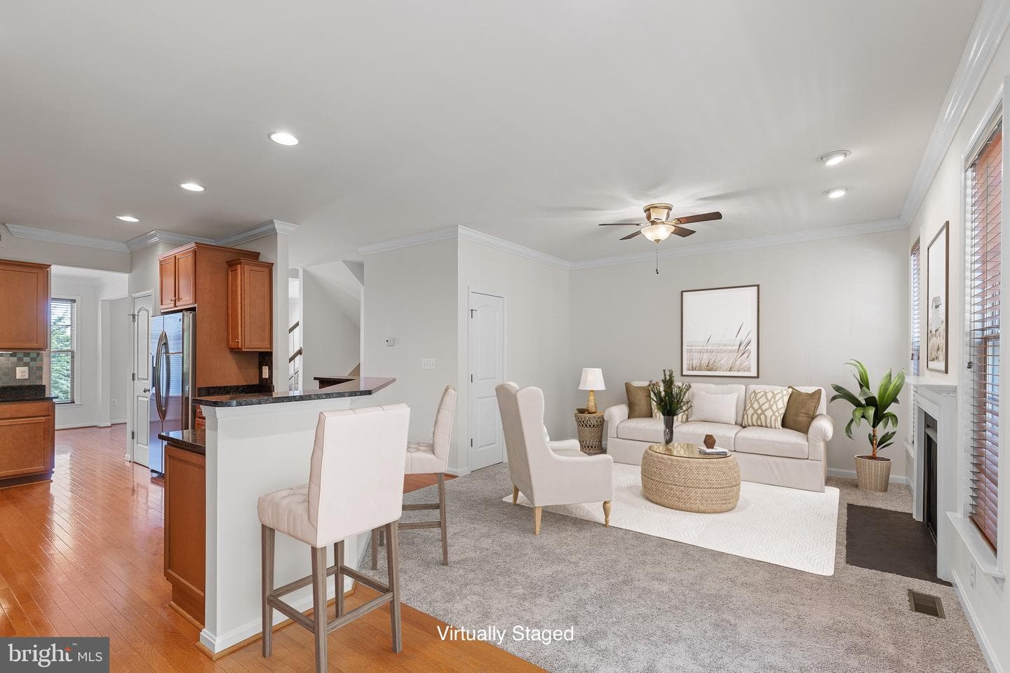 154 Cambridge Way photo 3