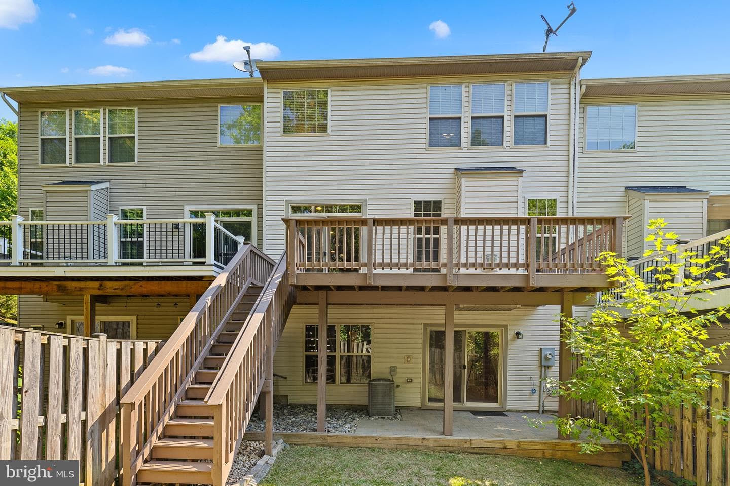 154 Cambridge Way photo 38