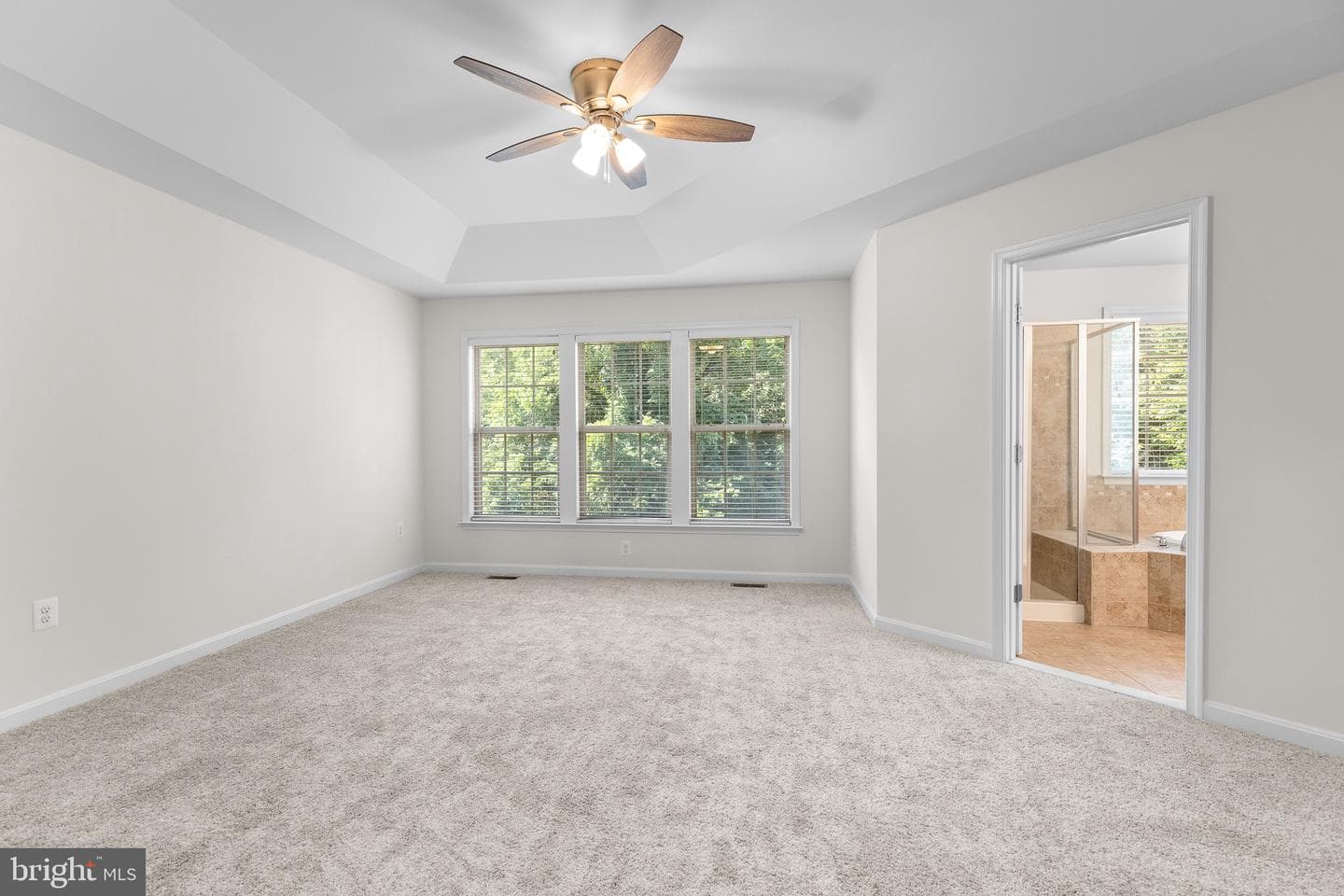 154 Cambridge Way photo 8
