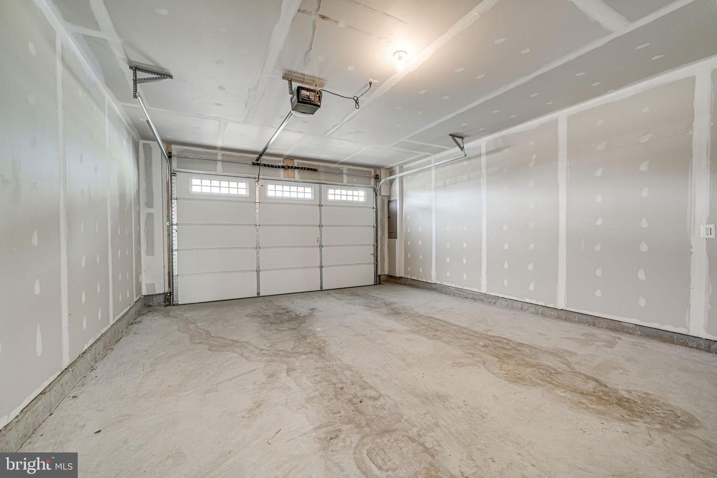 4258 Frost Street photo 22