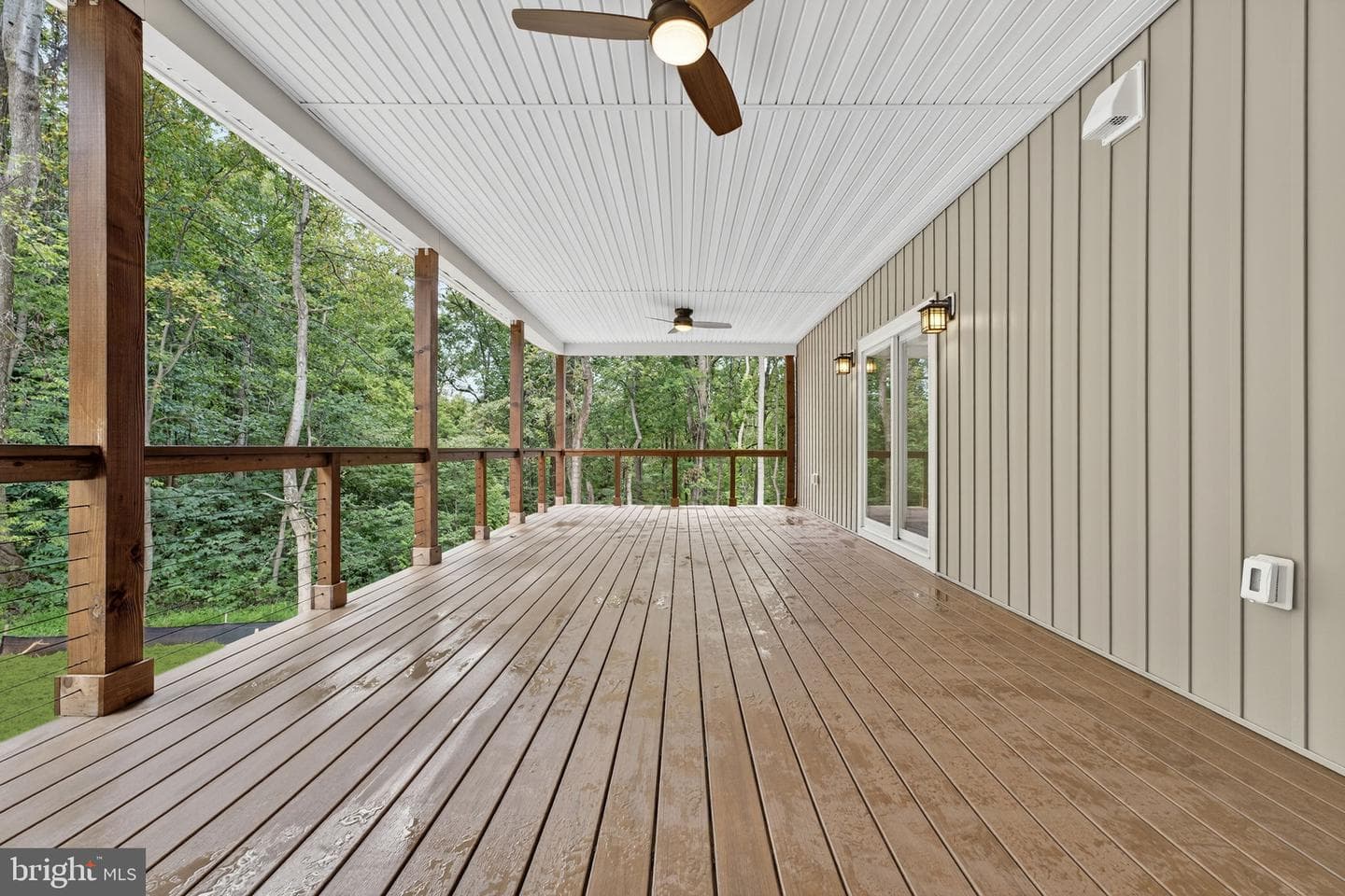 5281 Hillside Drive photo 20