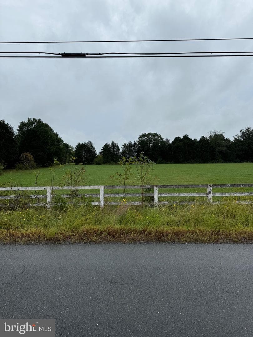 12553 Lucky Hill Road photo 3
