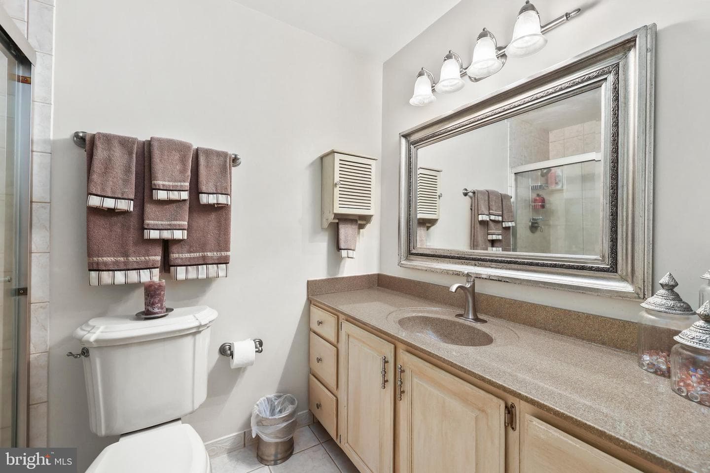 6735 Kelly Road photo 15