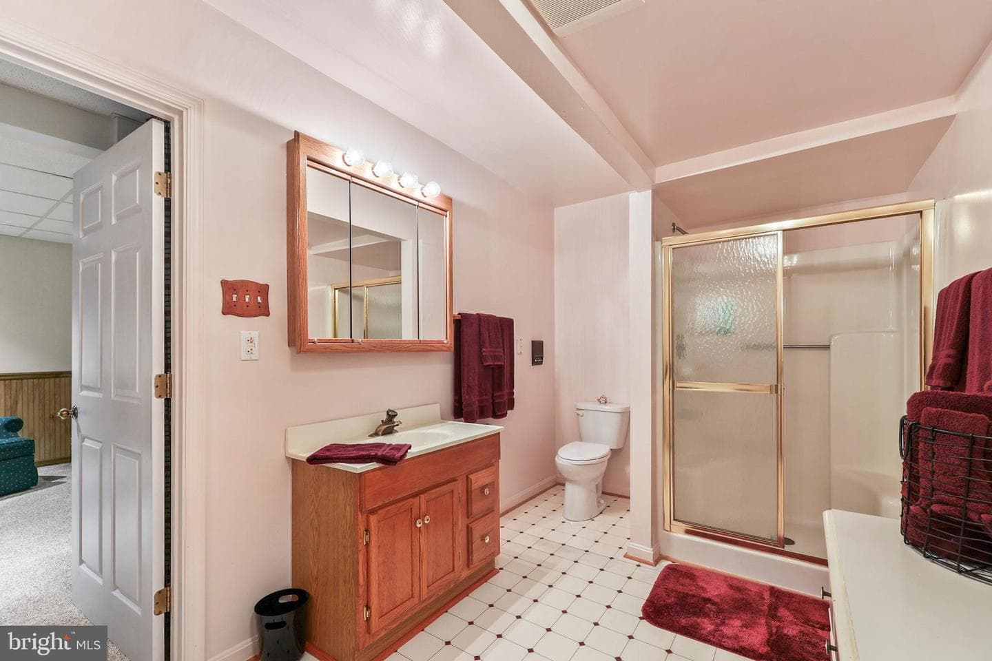 6735 Kelly Road photo 23
