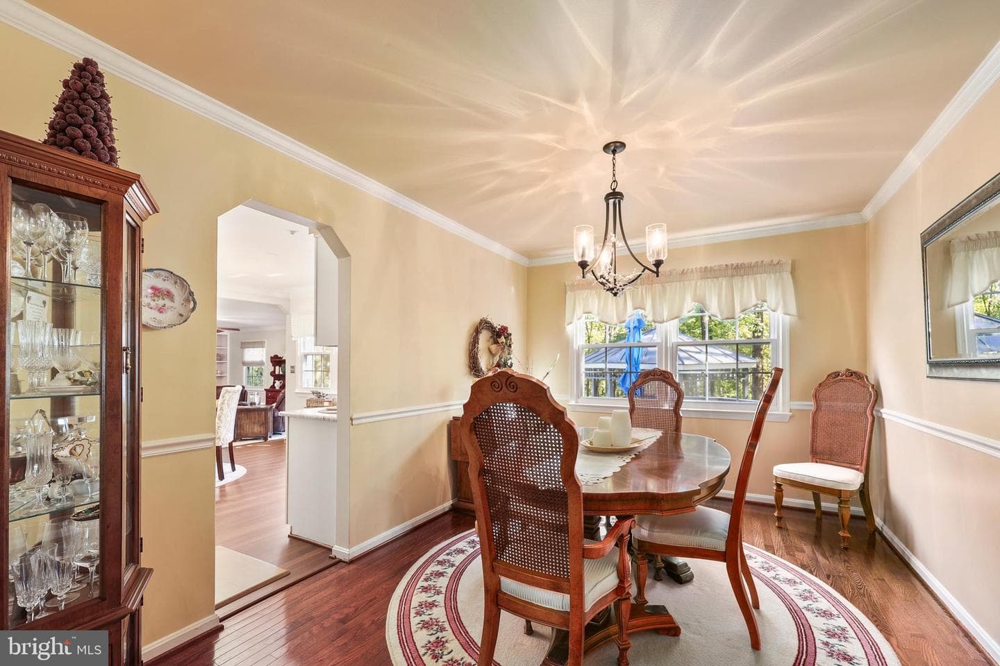 6735 Kelly Road photo 6