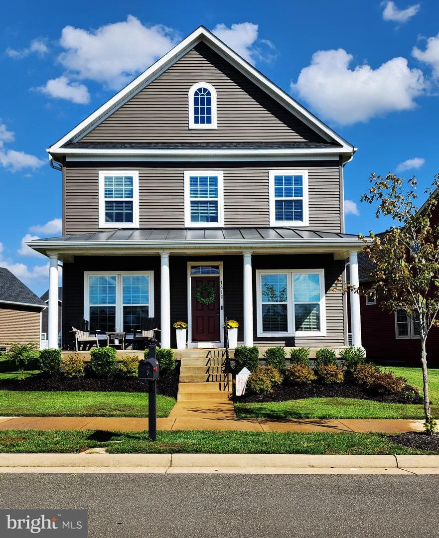 7612 Hancock Street photo 2