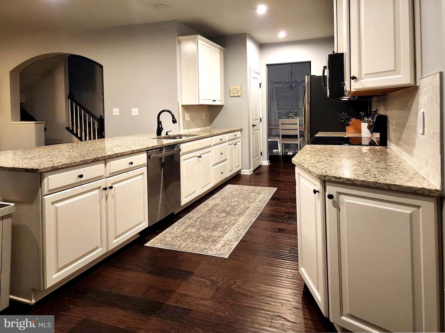 7612 Hancock Street photo 23