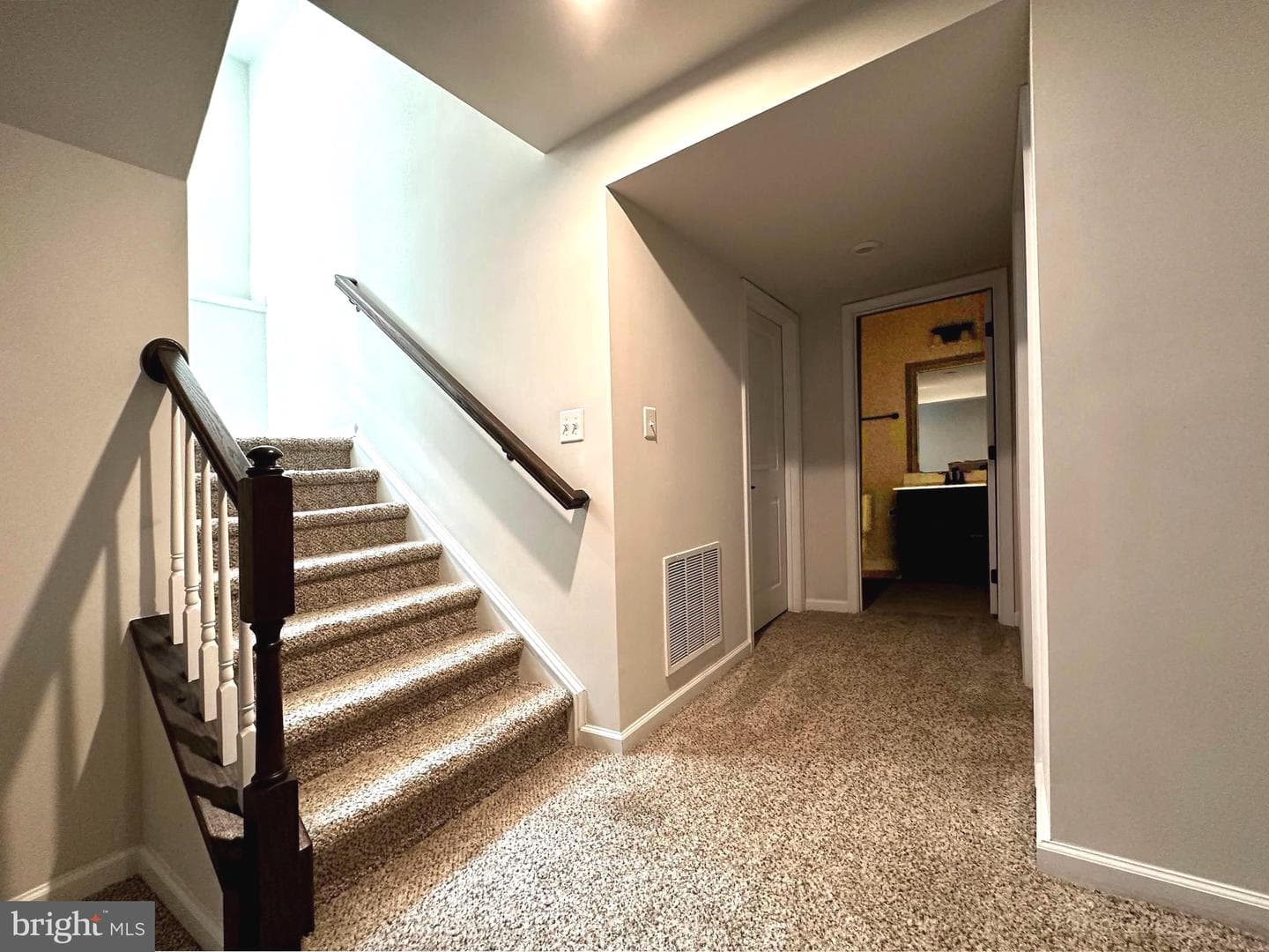 7612 Hancock Street photo 48