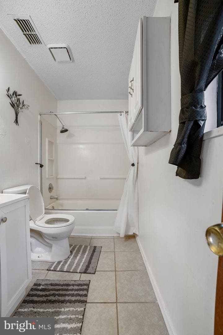 13079 Sillamon Road photo 9