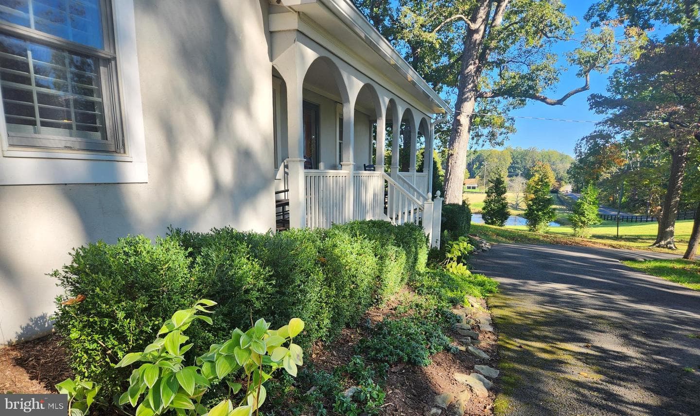 6410 John Barton Payne Road photo 8