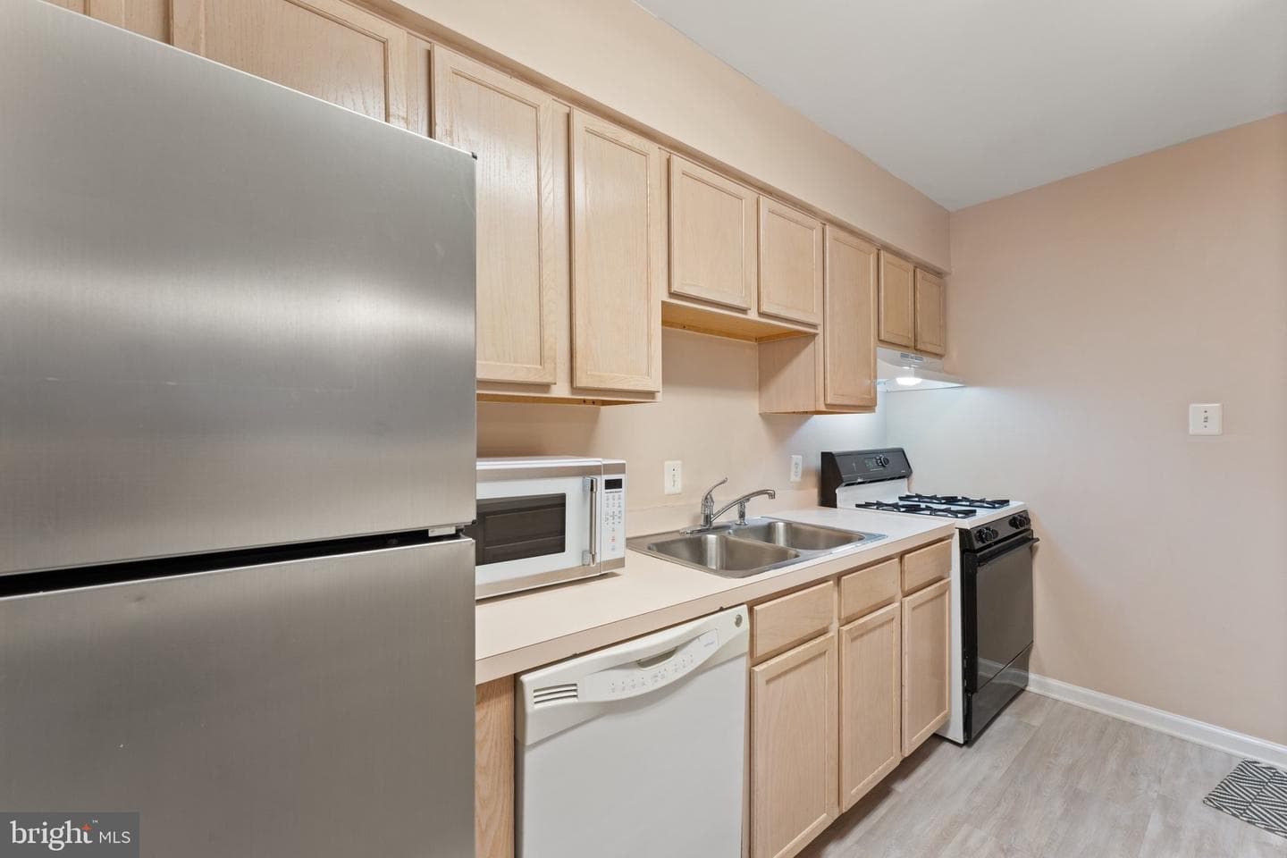 641 Waterloo Road #334 photo 6