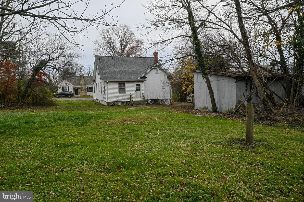 8556 Anderson Avenue photo 29