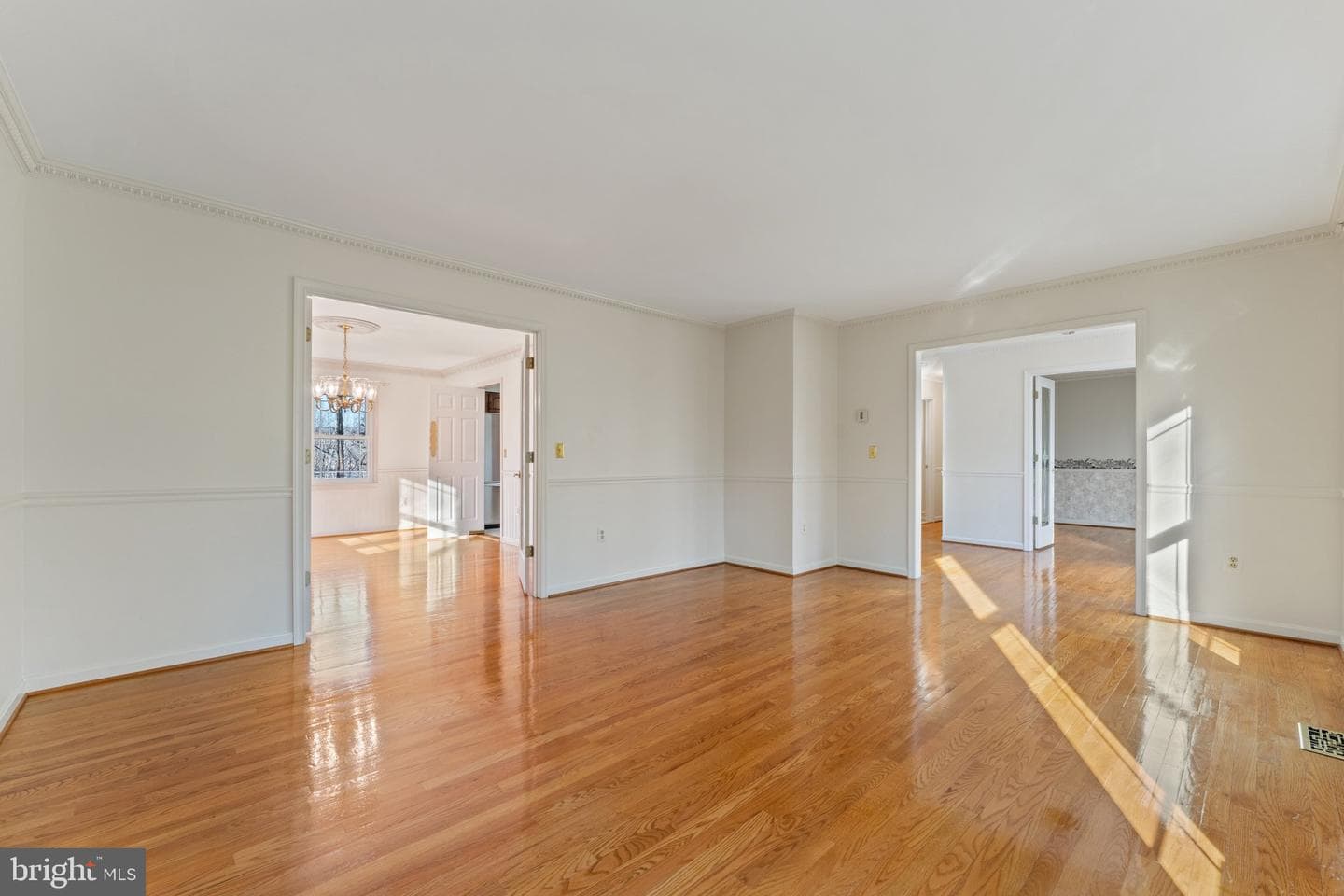6519 Dinwiddie Court photo 8